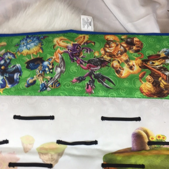 Skylander swap force hanging over door organizer - Picture 5 of 7